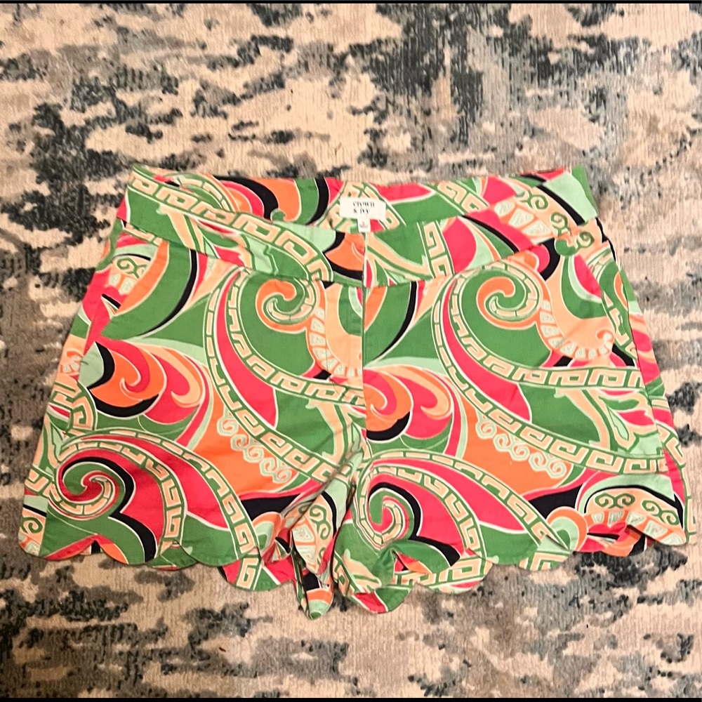 Crown and Ivy shorts